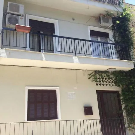 Elegant In Acropolis With Roof Garden *