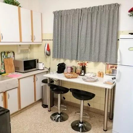 Apartament Elegant In Acropolis With Roof Garden